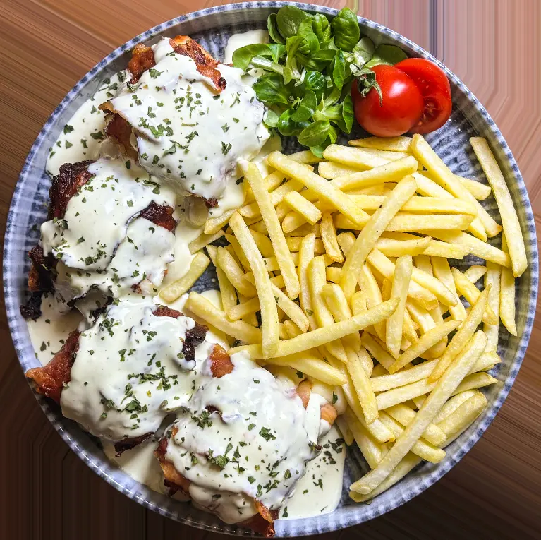 Punjeni pileci u sosu 3kom